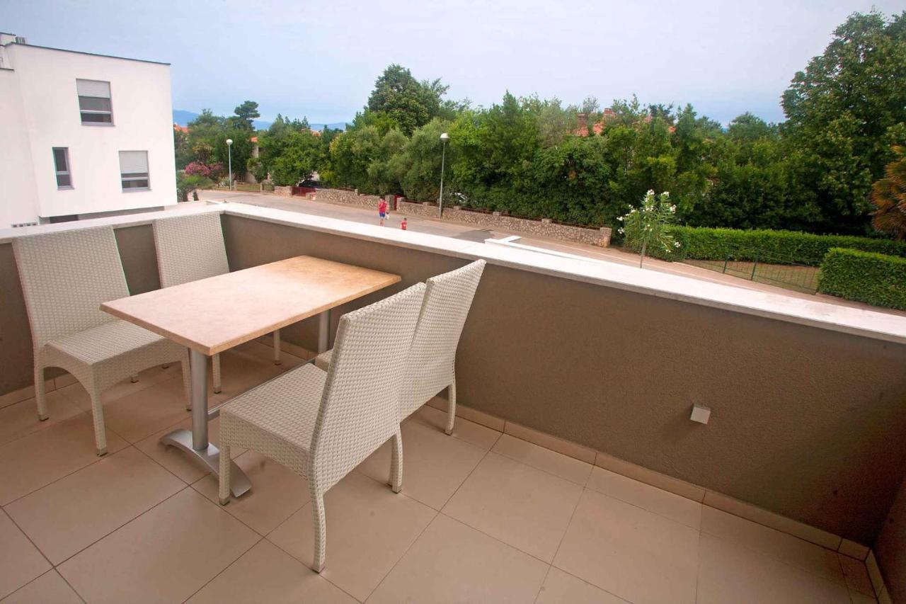 Apartments In Njivice/Insel Krk 13314 Eksteriør bilde