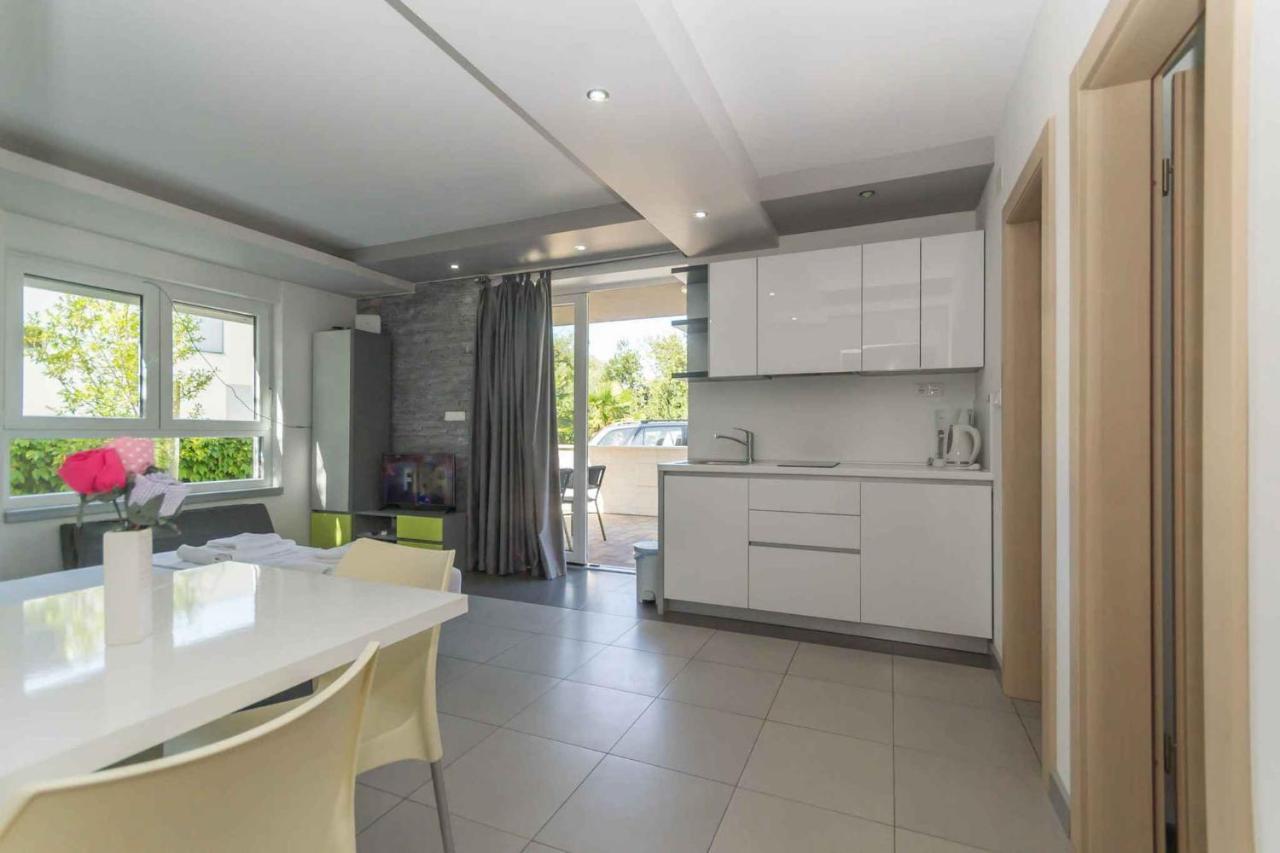 Apartments In Njivice/Insel Krk 13314 Eksteriør bilde