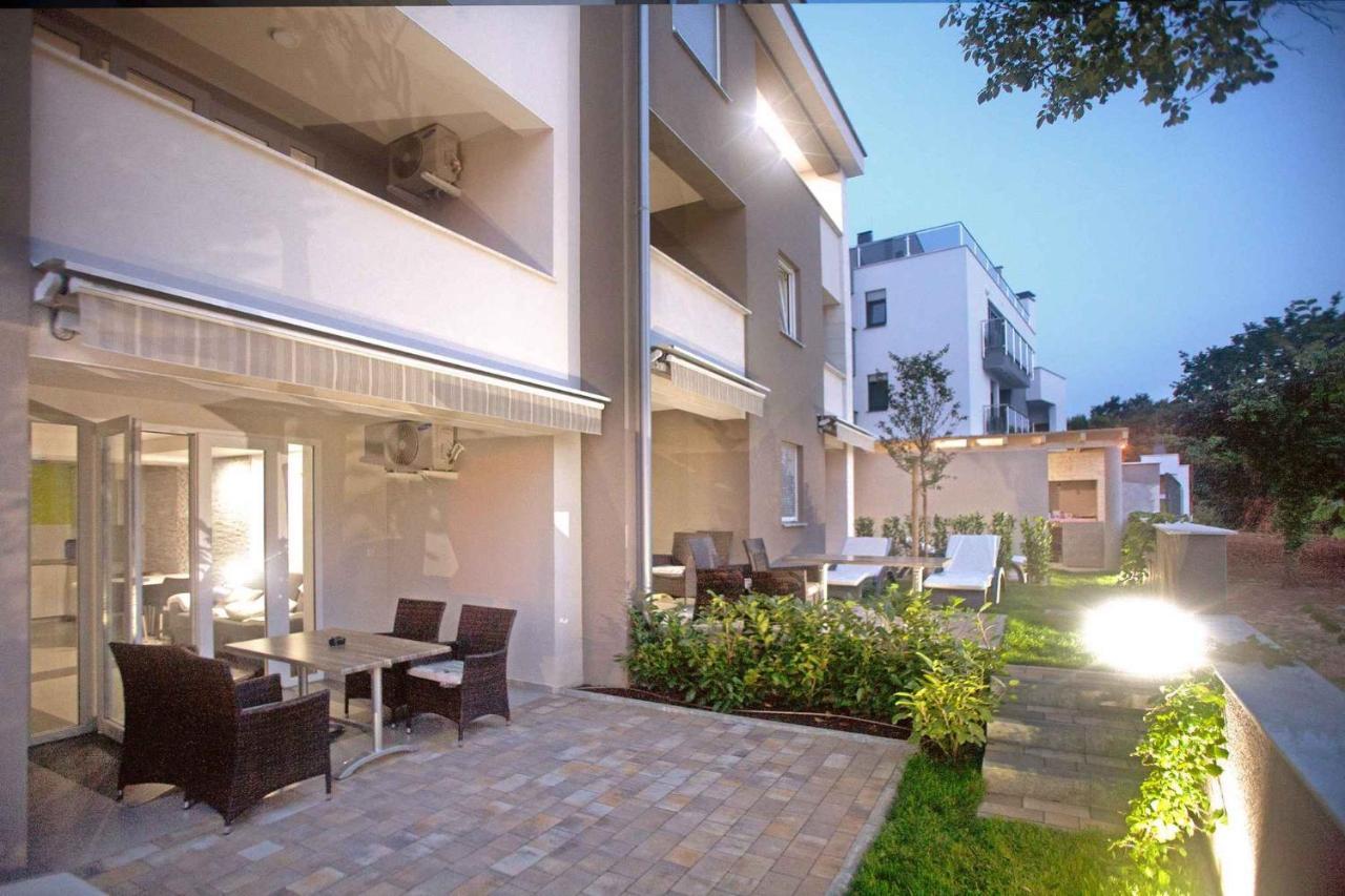 Apartments In Njivice/Insel Krk 13314 Eksteriør bilde
