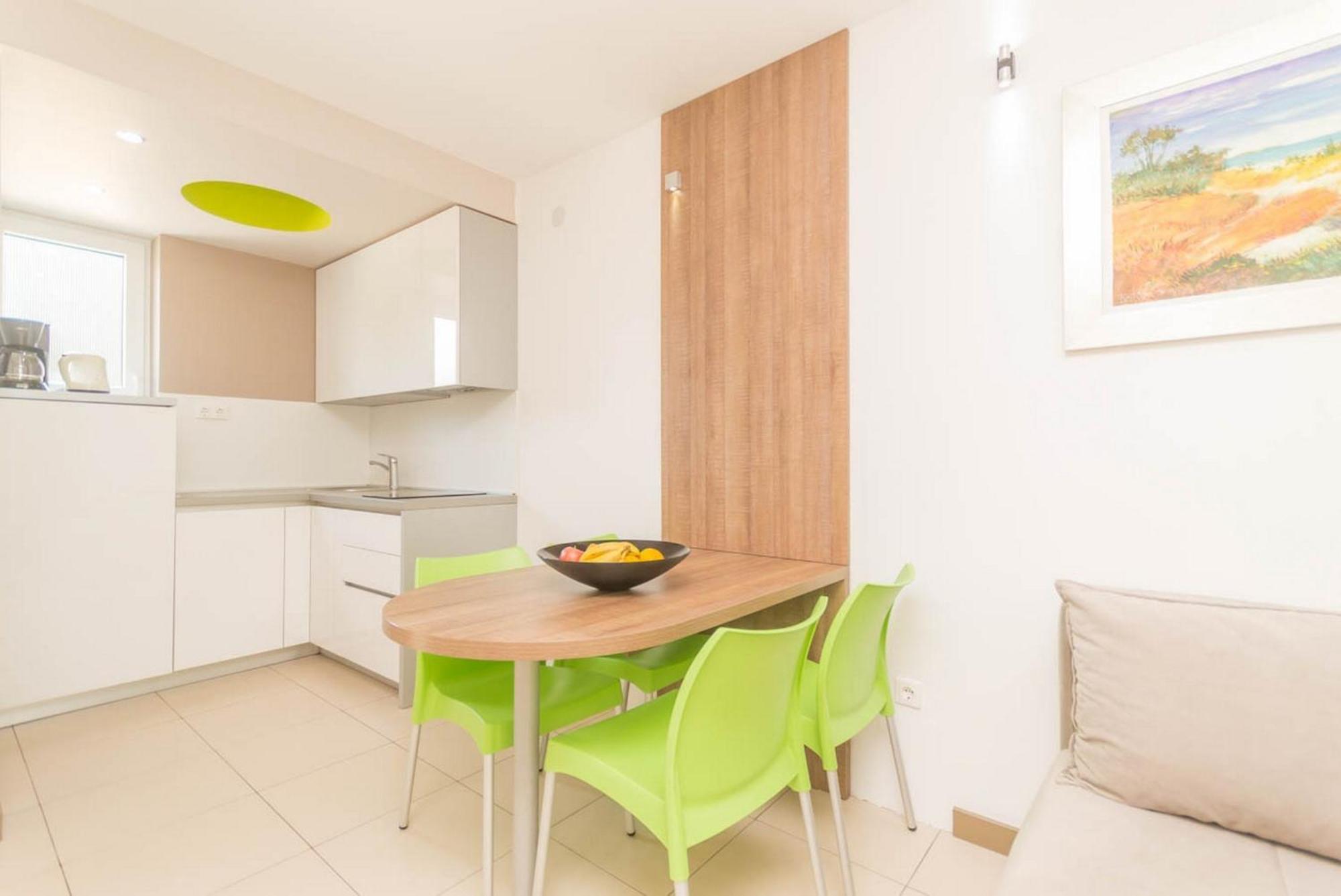 Apartments In Njivice/Insel Krk 13314 Eksteriør bilde